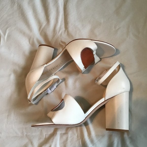 OPENING Ceremony Samata ankle strap white leather heels - Picture 4 of 13